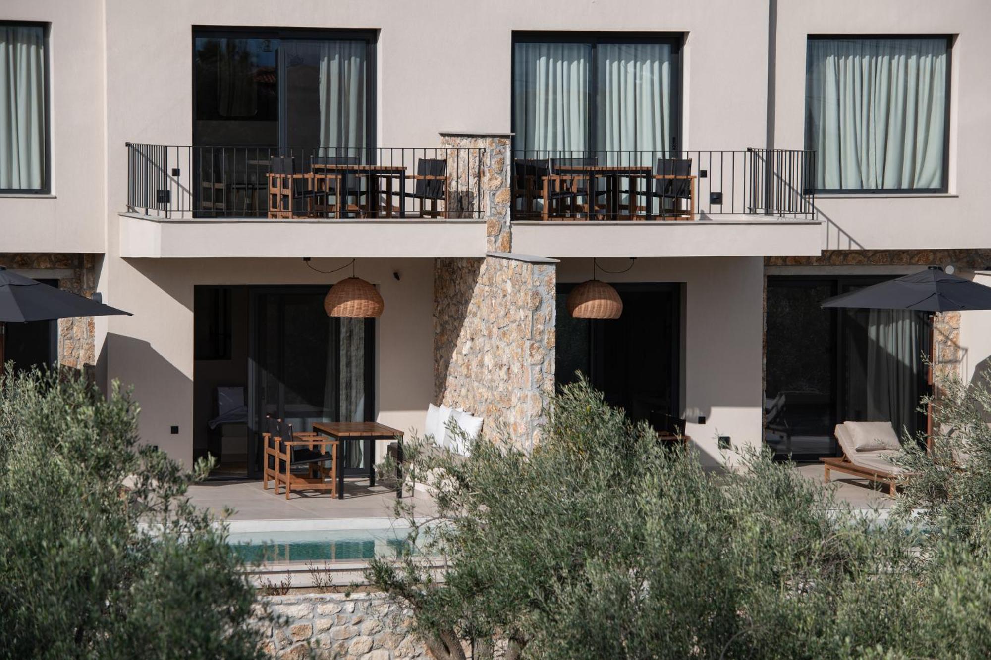 Olivera Suites Sarti Esterno foto