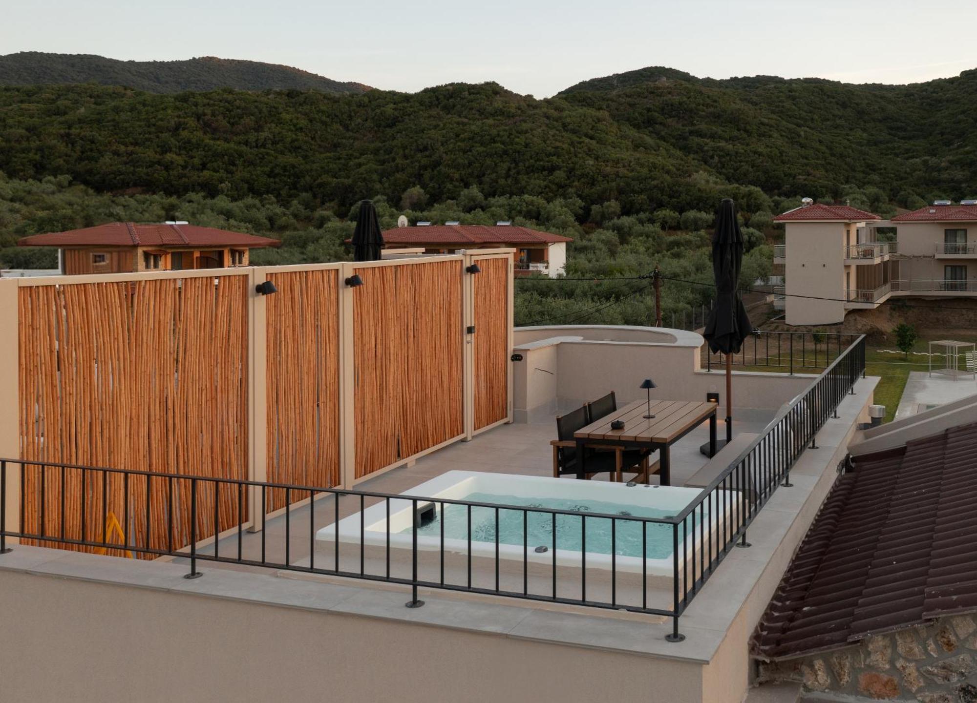 Olivera Suites Sarti Esterno foto