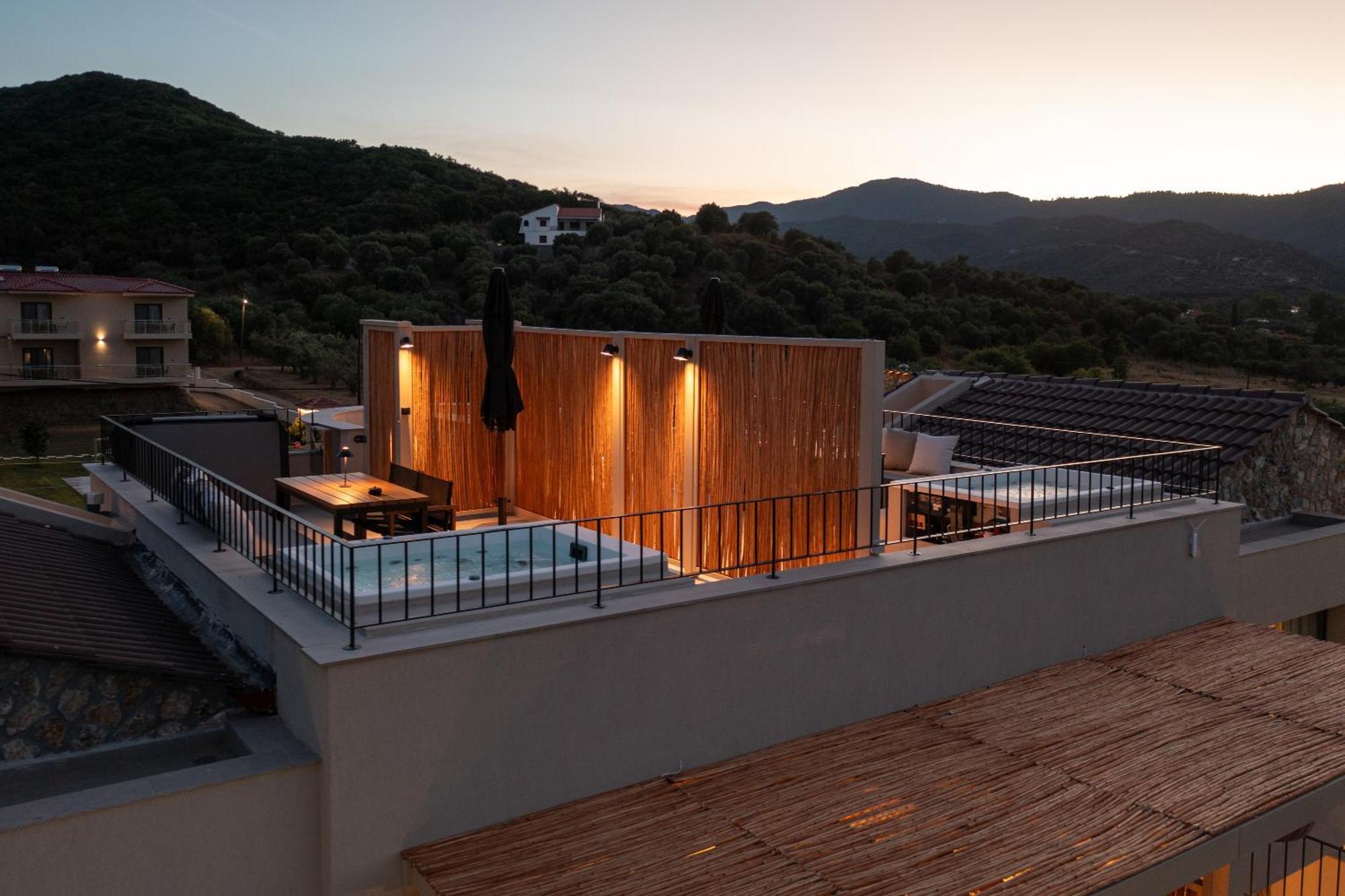 Olivera Suites Sarti Esterno foto